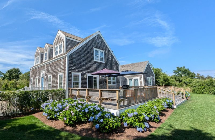 4 Dukes Road - West of Town, Nantucket MA